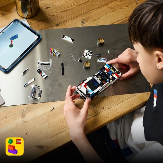 LEGO® Speed Champions BMW M3 (E30) Toy Car Kit (77263) image 7