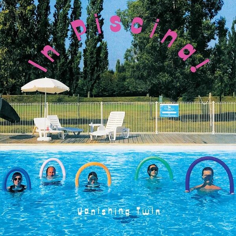 In Piscina (LP 7)
