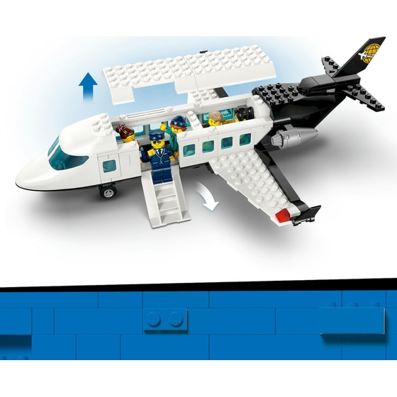 LEGO® City Αεροδρόμιο με Αεροπλάνο (60502) image 1