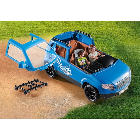 PLAYMOBIL® Family Fun Οικογενειακές Διακοπές με Ρυμουλκούμενο Τροχόσπιτο (71423) image 4