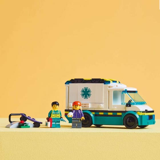 LEGO® City Emergency Ambulance (60451) image 11