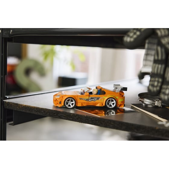 LEGO® The Fast and The Furious Toyota Supra MK4 (77260) image 12
