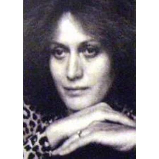 Η κυρία με τα μπλε image 1