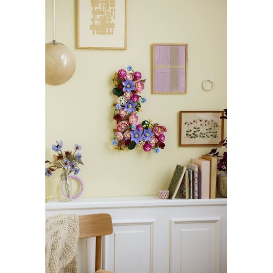 LEGO® Botanicals Flower Wall (11503) image 6