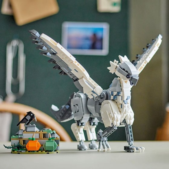 LEGO® Harry Potter Buckbeak™ (76427) image 1