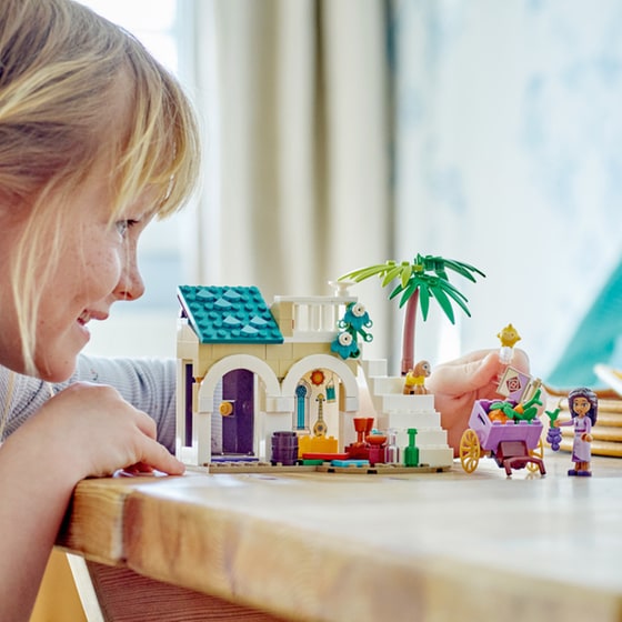 LEGO® Disney Princess King Magnifico's Castle (43224) image 4