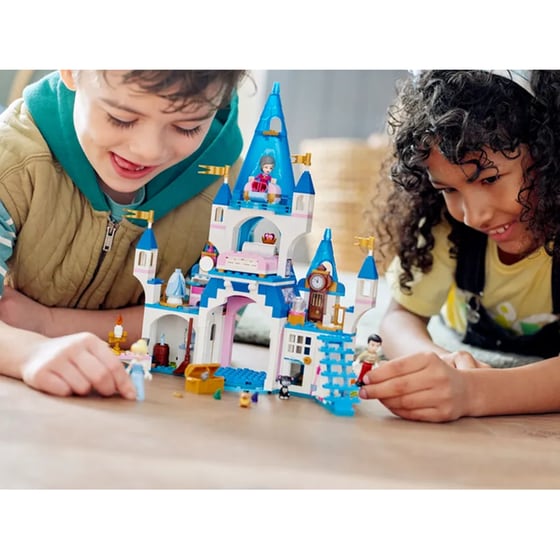 LEGO® Disney Princess Cinderella and Prince Charming's Castle (43206) image 8