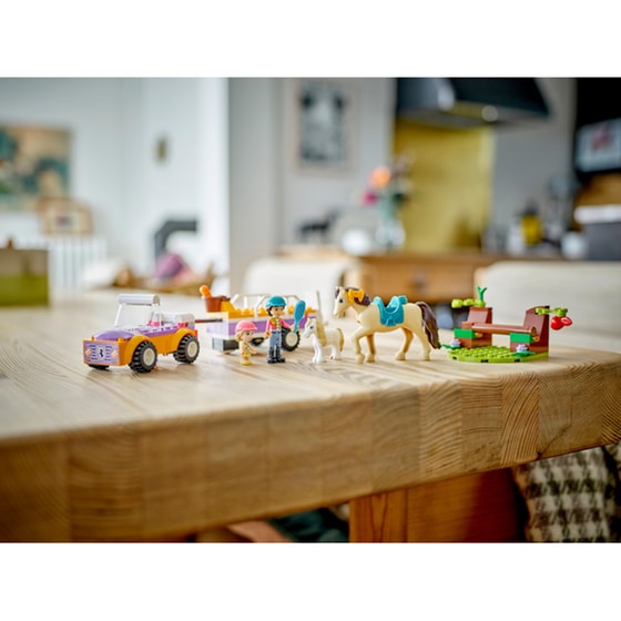 LEGO® Friends Horse and Pony Trailer (42634) image 1