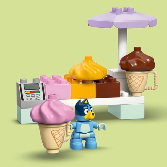 LEGO® DUPLO® Bluey Βόλτα για Παγωτό με τη Μπλούι (10458) image 4