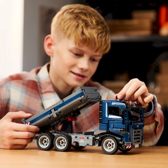 LEGO® Technic Tipping Dump Truck (42203) image 3