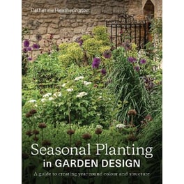 Seasonal Planting in Garden Design