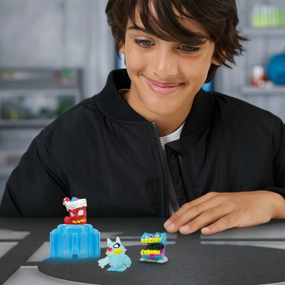 Mr Beast Lab Swarms Hyper Fusion Giochi Preziosi Φιγούρα Έκπληξη (BTR13000) image 3