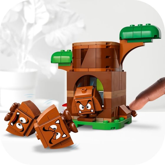 LEGO® Super Mario™ Goombas' Playground (71433) image 3