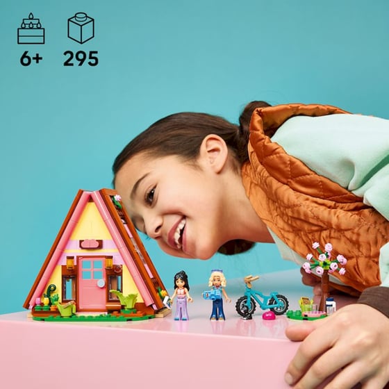 LEGO® Friends Σπιτάκι για Κάμπινγκ στη Φύση με Χλιδή (42682) image 9