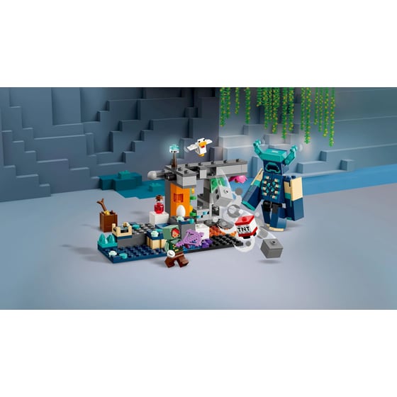 LEGO® Minecraft® The Warden Encounter (21274) image 17