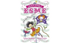 Amazing Esme and the Pirate Circus