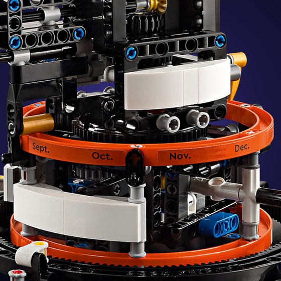 LEGO® Technic Space Planet Earth and Moon in Orbit (42179) image 6