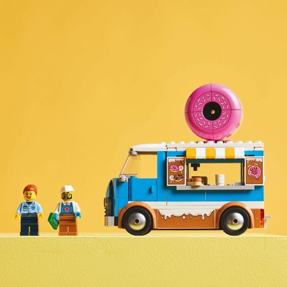 LEGO® City Donut Truck (60452) image 11