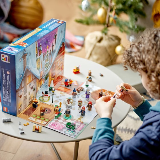 LEGO® Harry Potter™ Advent Calendar 2023 (76418) image 3