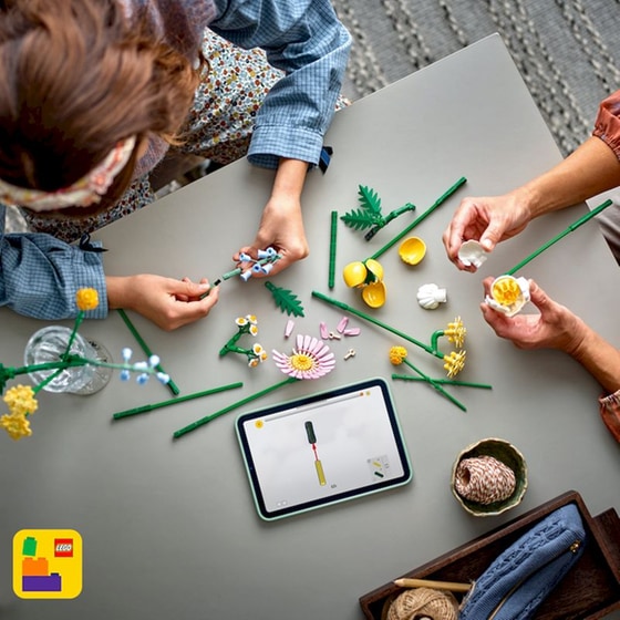 LEGO® Botanicals Μικρό Κίτρινο Μπουκέτο (10347) image 8