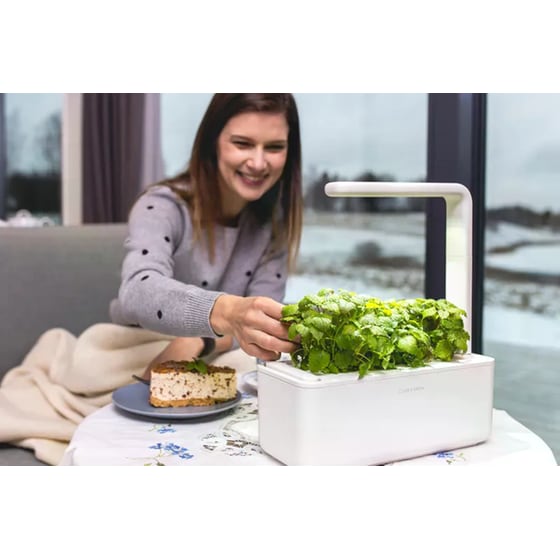 Ζαρντινιέρα Click and Grow Smart Garden 3 1.2 lt - Λευκή image 5