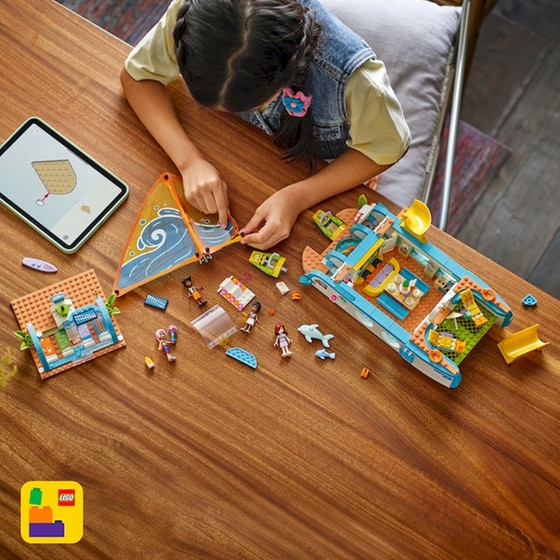 LEGO® Friends Ταξιδιωτική Περιπέτεια με Σκάφος (42664) image 7
