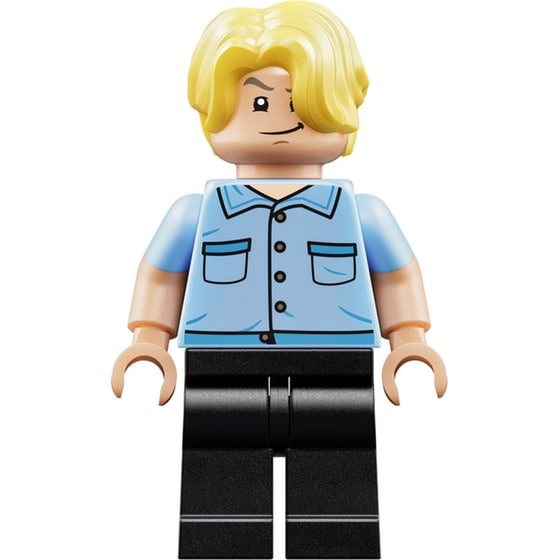 LEGO® One Piece Showdown with Captain Smoker (75642) image 9
