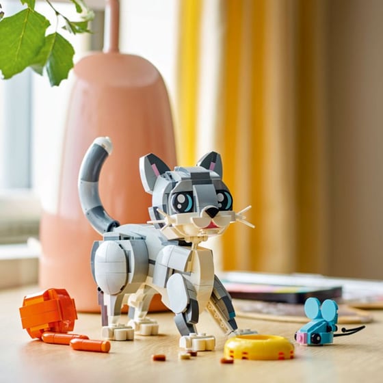 LEGO® Creator Playful Cat (31163) image 11