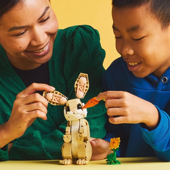 LEGO® Creator Cute Bunny (31162) image 10
