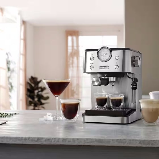 DELONGHI EM450.M Classic 1325W 15bar Μηχανή Espresso image 2