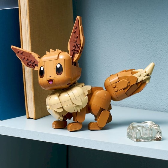 LEGO® Pokémon™ Eevee (72151) image 7