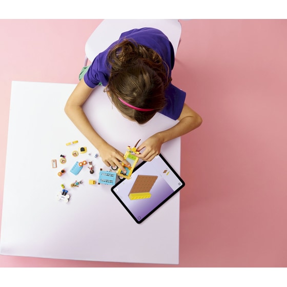 LEGO® Friends Pet Accessories Van (42678) image 4