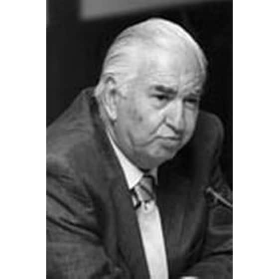 Το κάστρο έπεσε από μέσα image 1