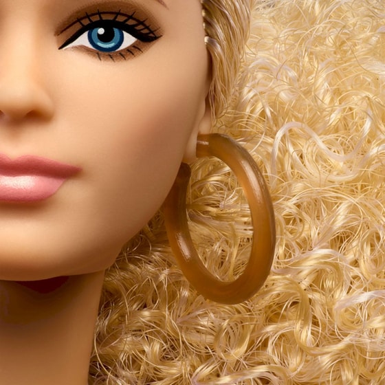Barbie Basics™ Model 07 image 3