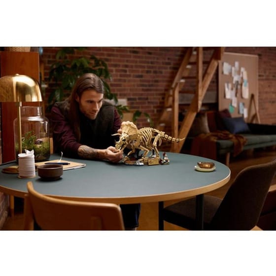 LEGO® Jurassic World Dinosaur Fossils: Triceratops (77985) image 7