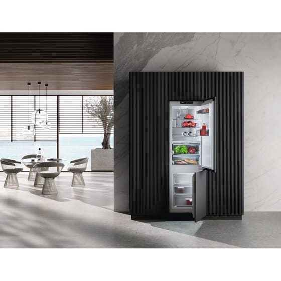 MIELE KFN 7744 C 125 Gala Ed 244 Lt Εντοιχιζόμενο Ψυγειοκαταψύκτης image 7