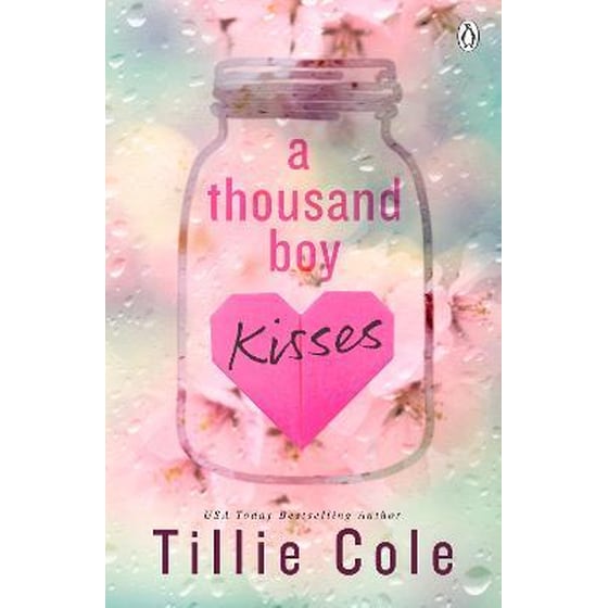 A Thousand Boy Kisses : The unforgettable love story and TikTok sensation image 0