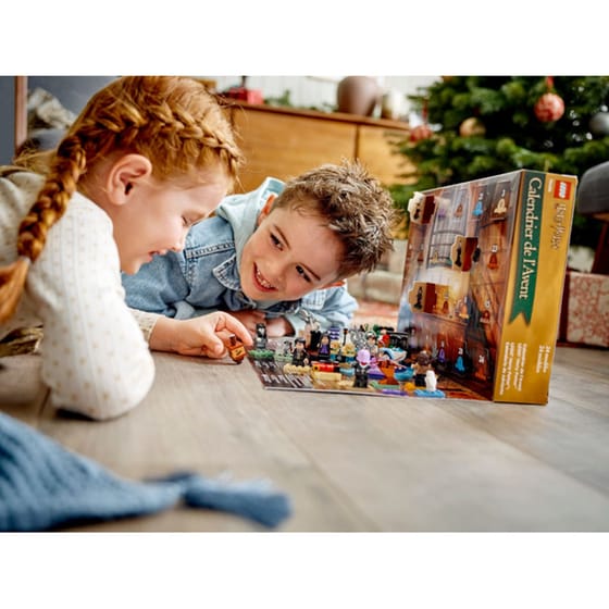 LEGO® Harry Potter Wizarding World Advent Calendar (76404) image 6