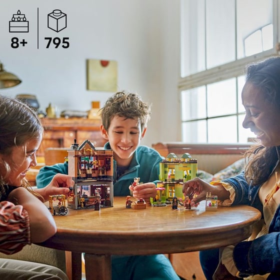 LEGO® Harry Potter™ Ποιοτικός Εξοπλισμός για το Κουίντιτς & Κατάστημα Παγωτών (76452) image 1