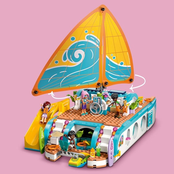LEGO® Friends Travel Boat Adventure (42664) image 6