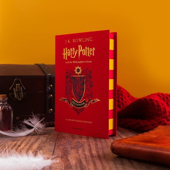 Harry Potter and the Philosopher's Stone – Gryffindor Hogwarts House Edition image 3