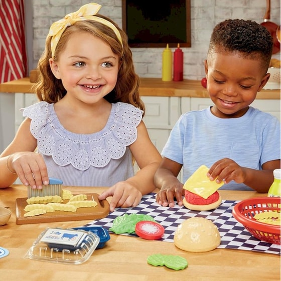 Σετ Πλαστοζυμαράκια Little Tikes Creative Chefs Σετ Μπέργκερ με Πατάτες image 1