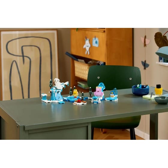 LEGO® Super Mario™ Fliprus Snow Adventure Expansion Set (71417) image 5
