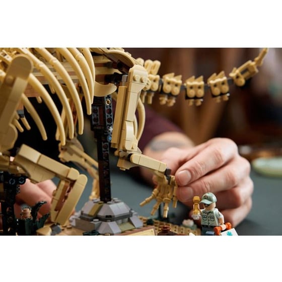 LEGO® Jurassic World Dinosaur Fossils: Triceratops (77985) image 11