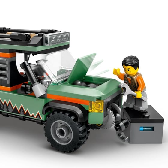 LEGO® City Off-Road 4x4 Mountain Truck (60447) image 4