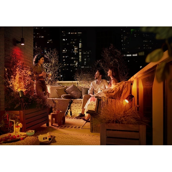 Έξυπνο φωτιστικό σποτ εξωτερικού χώρου Philips Hue Lily  8W (3 τεμ.) image 3
