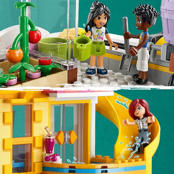 LEGO® Friends Heartlake City Community Center (41748) image 4