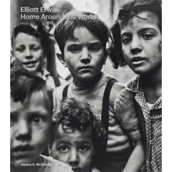 Elliott Erwitt: Home Around the World image 0