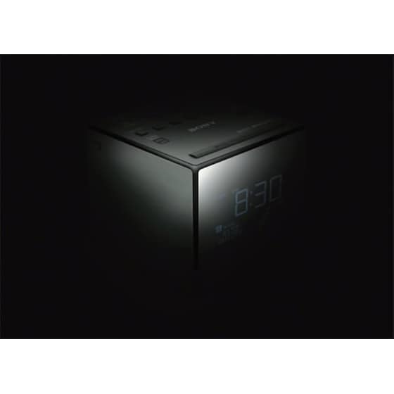 Sony Xdr-c1dbp Silver / Black image 1