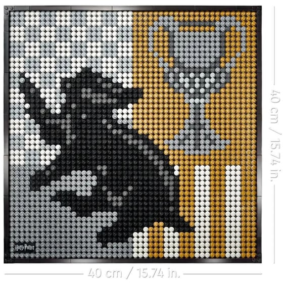 LEGO® Art Harry Potter Hogwarts Crests (31201) image 4
